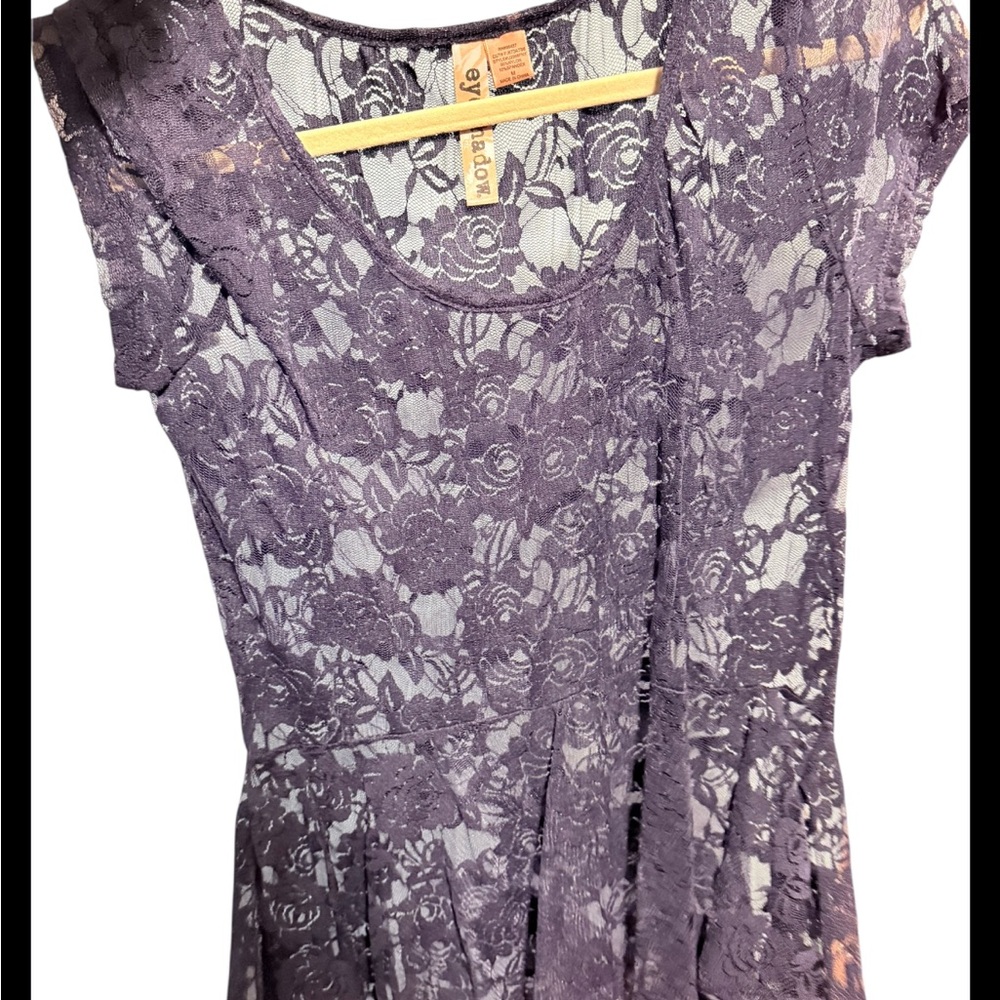 ModCloth Lavender Floral Lace Peplum Top |  Poetcore Spring layers